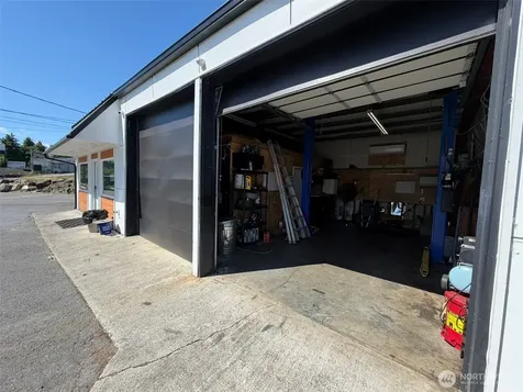 10401 Lake City Way NE Seattle WA 98125