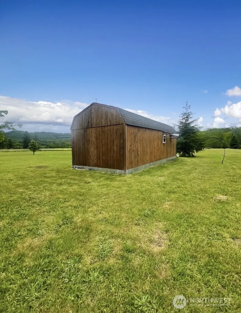 570 Elk Prairie Road Raymond WA 98577