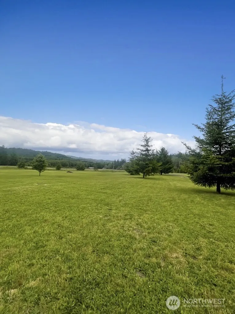 570 Elk Prairie Road Raymond WA 98577