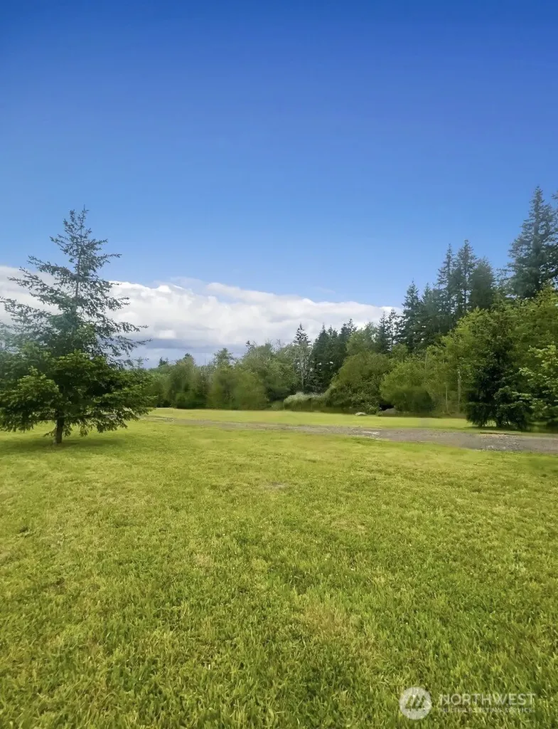 570 Elk Prairie Road Raymond WA 98577