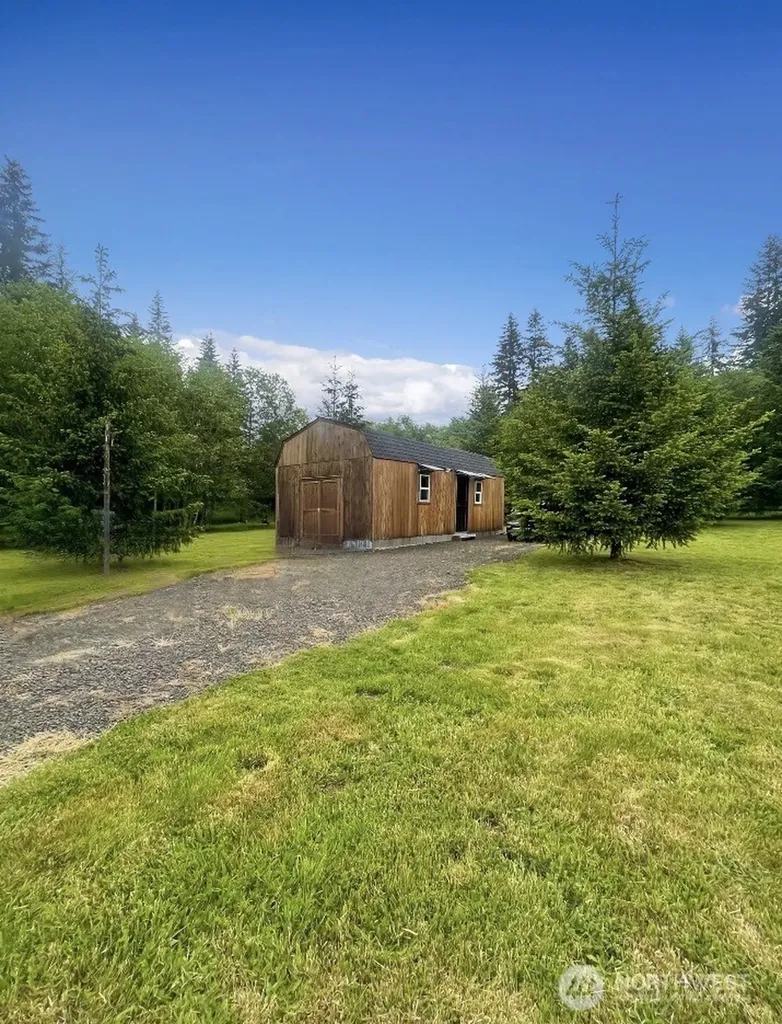 570 Elk Prairie Road Raymond WA 98577