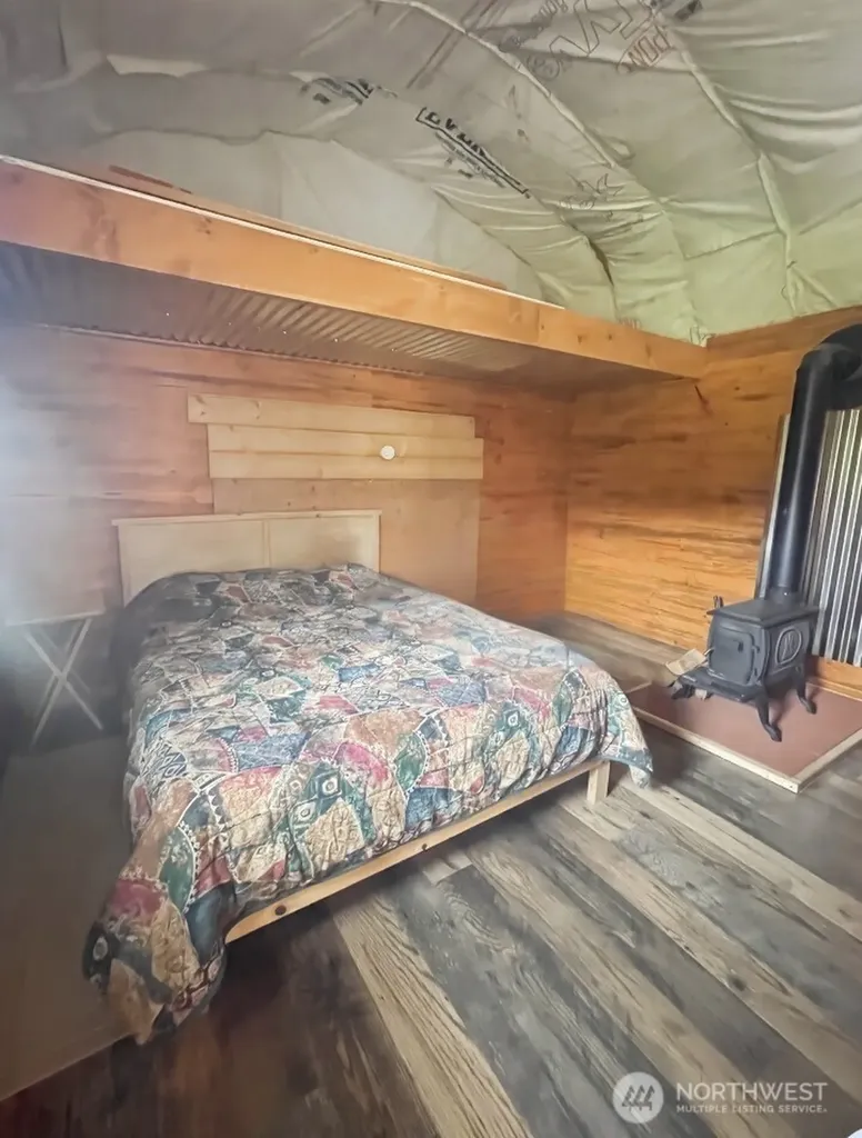 570 Elk Prairie Road Raymond WA 98577