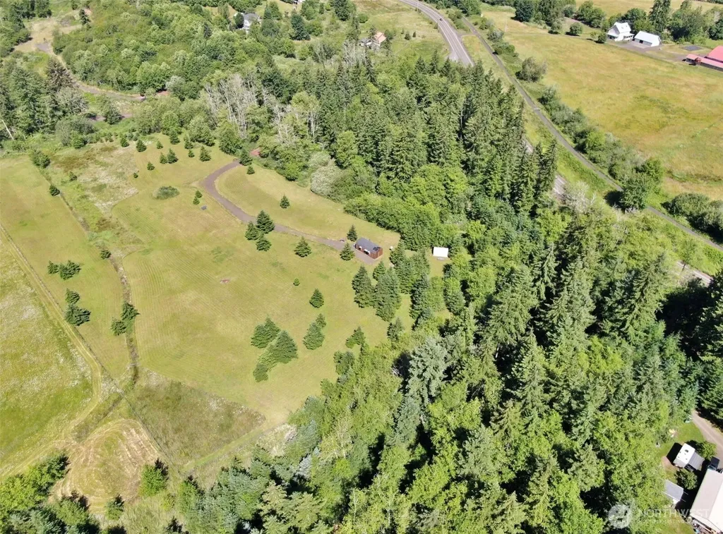 570 Elk Prairie Road Raymond WA 98577