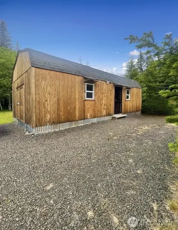 570 Elk Prairie Road Raymond WA 98577