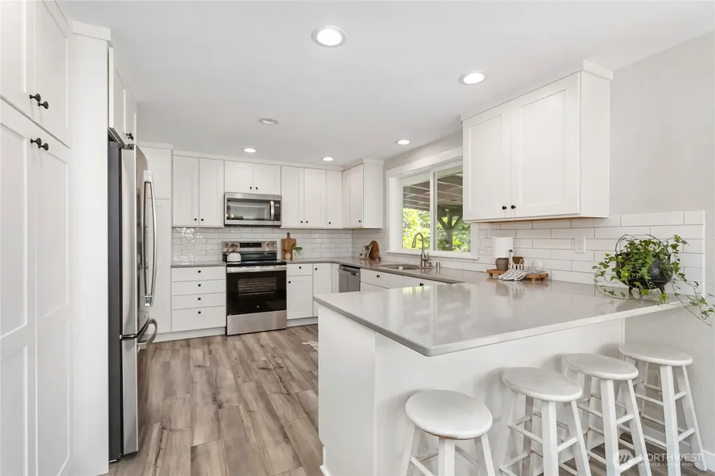 319 Vancouver Street Sumas WA 98295