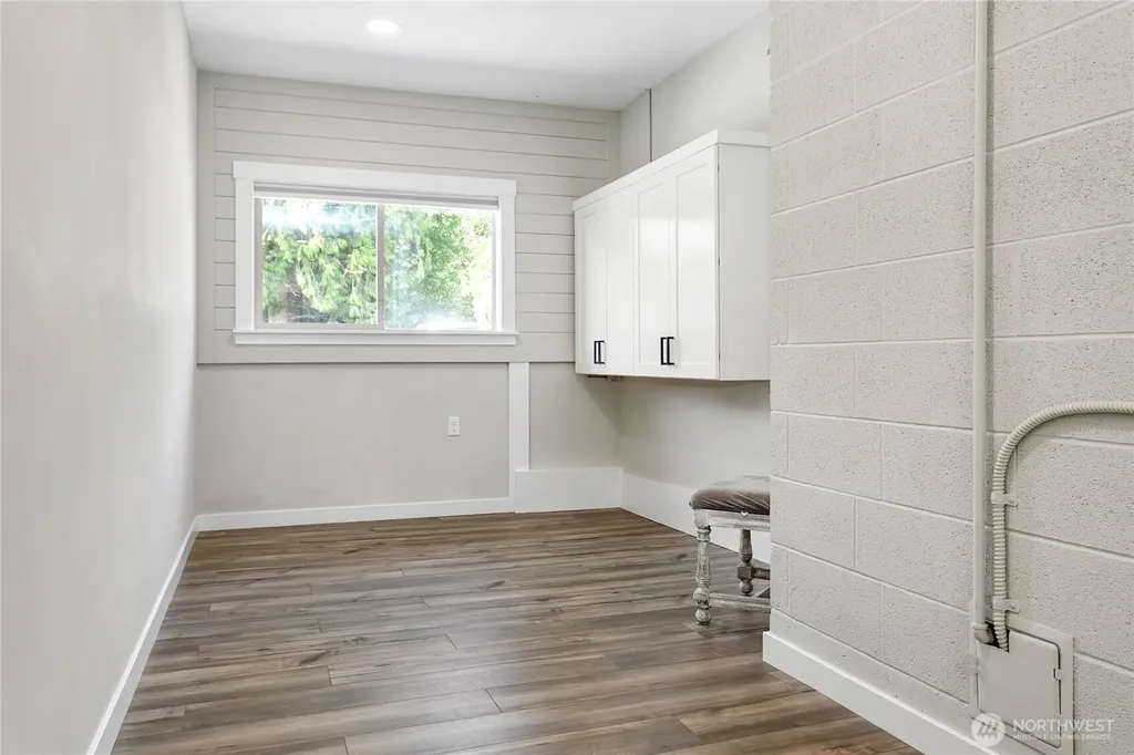 319 Vancouver Street Sumas WA 98295