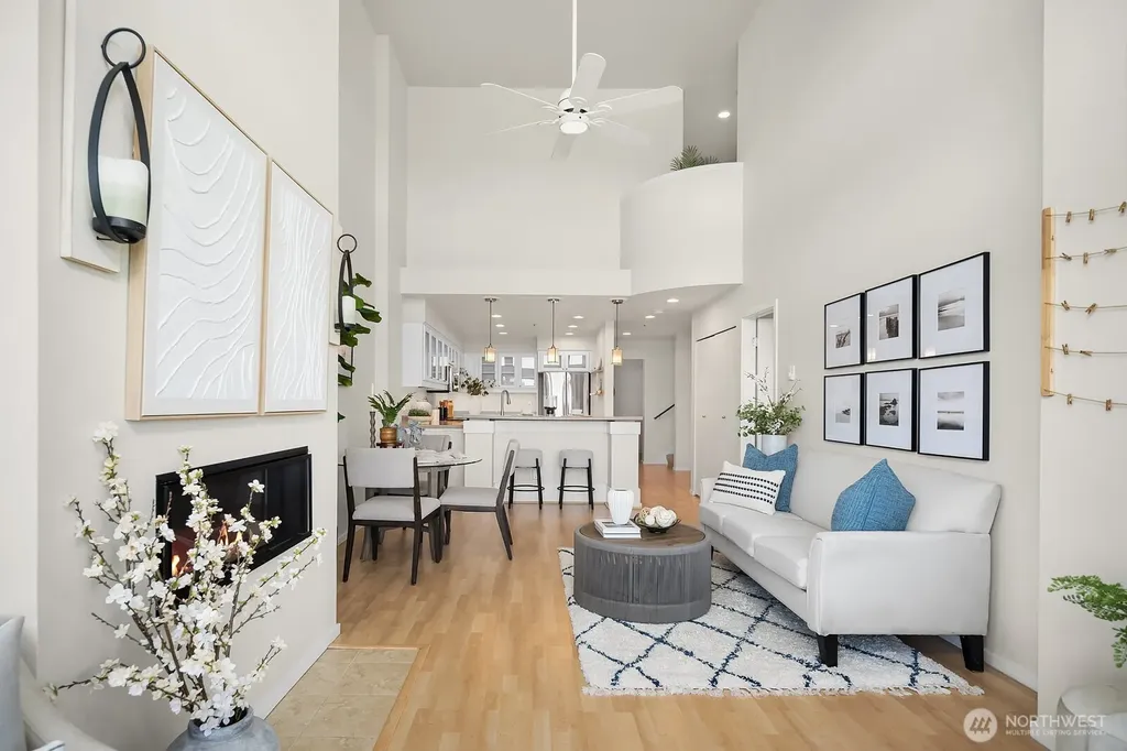 2400 8th Avenue N Seattle WA 98109