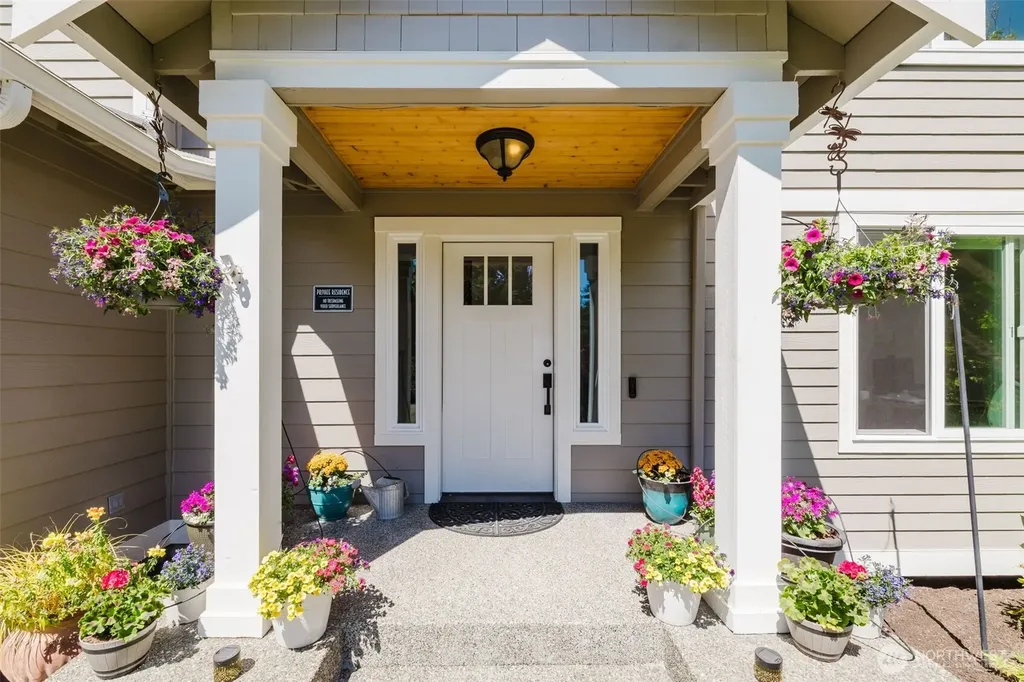 10362 Capistrano Place NE Poulsbo WA 98370