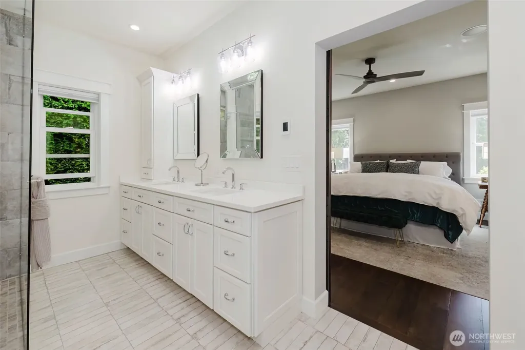 10362 Capistrano Place NE Poulsbo WA 98370