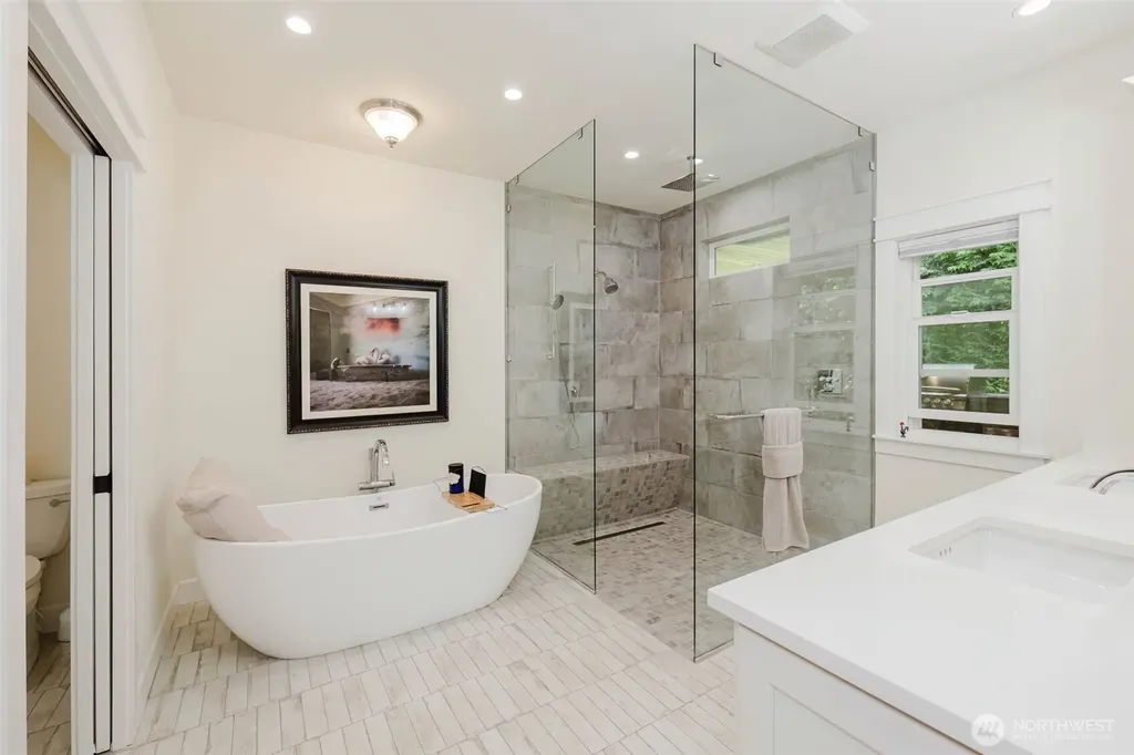 10362 Capistrano Place NE Poulsbo WA 98370
