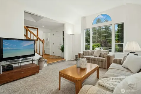23435 NE 28th Place Sammamish WA 98074