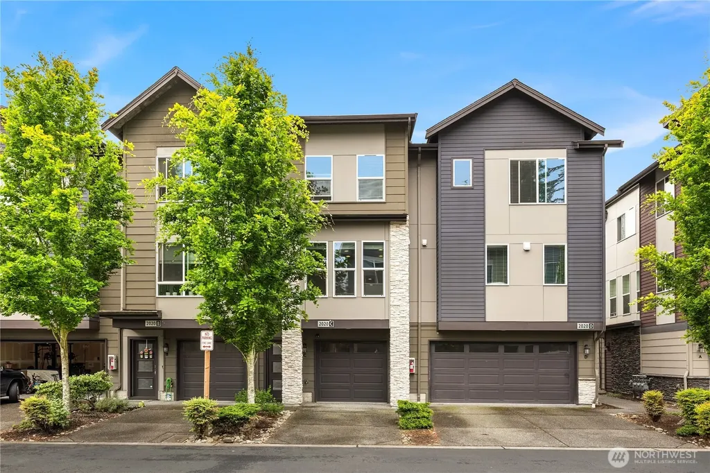 2020 129th Place SW Everett WA 98204