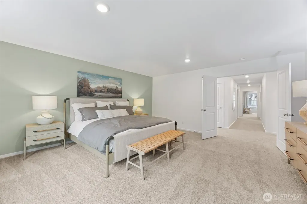 4020 Hyde Loop NE Olympia WA 98506