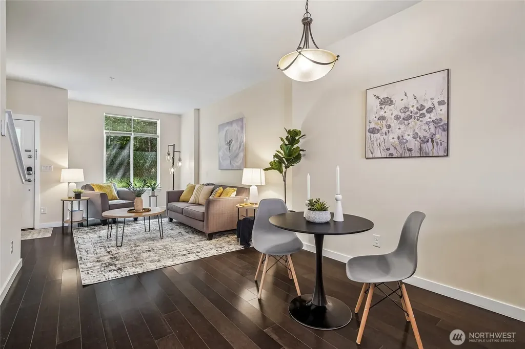 2107 NW Moraine Place Issaquah WA 98027