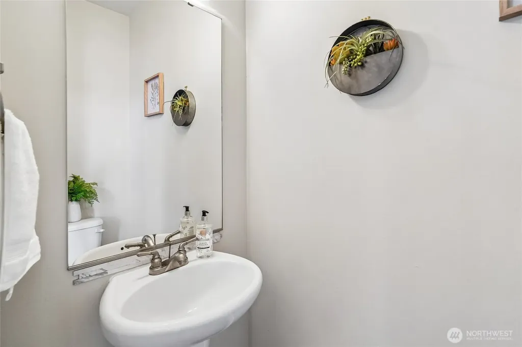 2107 NW Moraine Place Issaquah WA 98027
