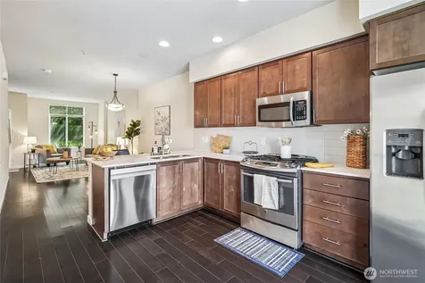 2107 NW Moraine Place Issaquah WA 98027