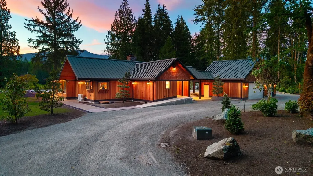 21733 Entsminger Road NE Arlington WA 98223