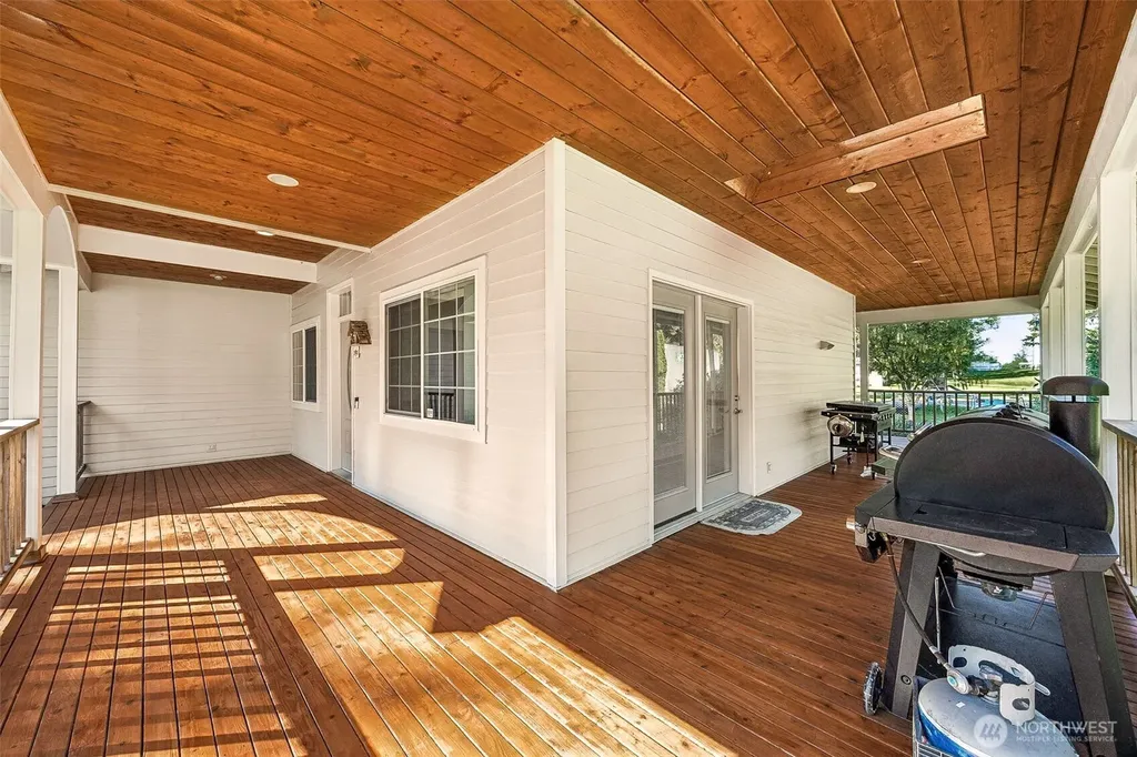 1708 210th Avenue E Bonney Lake WA 98391
