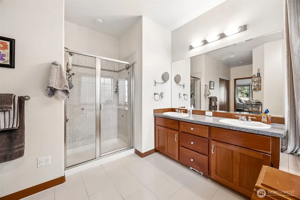 1708 210th Avenue E Bonney Lake WA 98391
