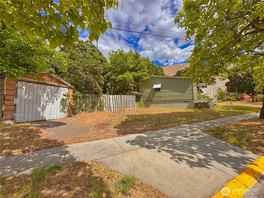 1000 Central Drive Coulee Dam WA 99116