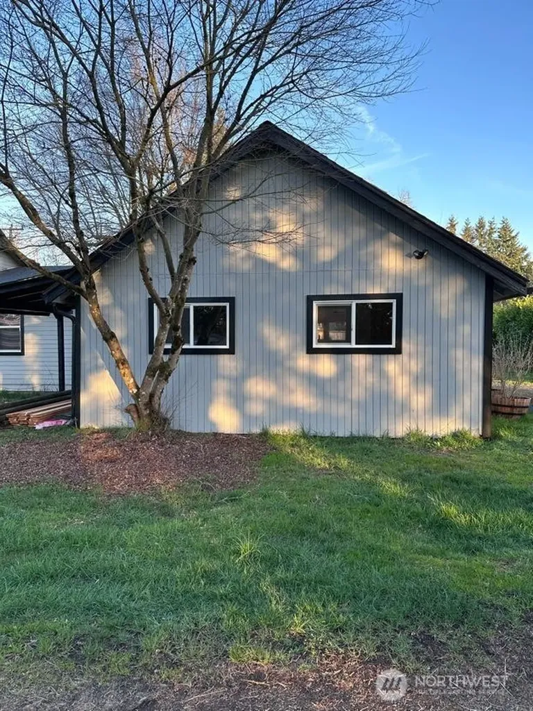 10341 SW 184th Avenue Rochester WA 98579