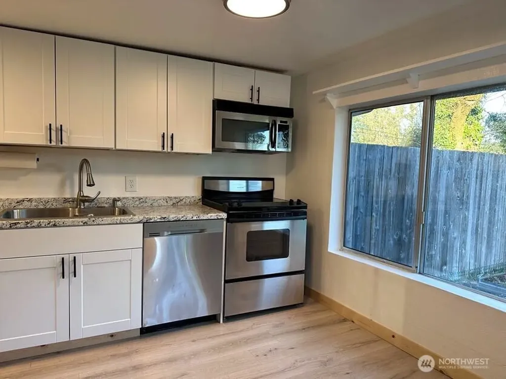 10341 SW 184th Avenue Rochester WA 98579