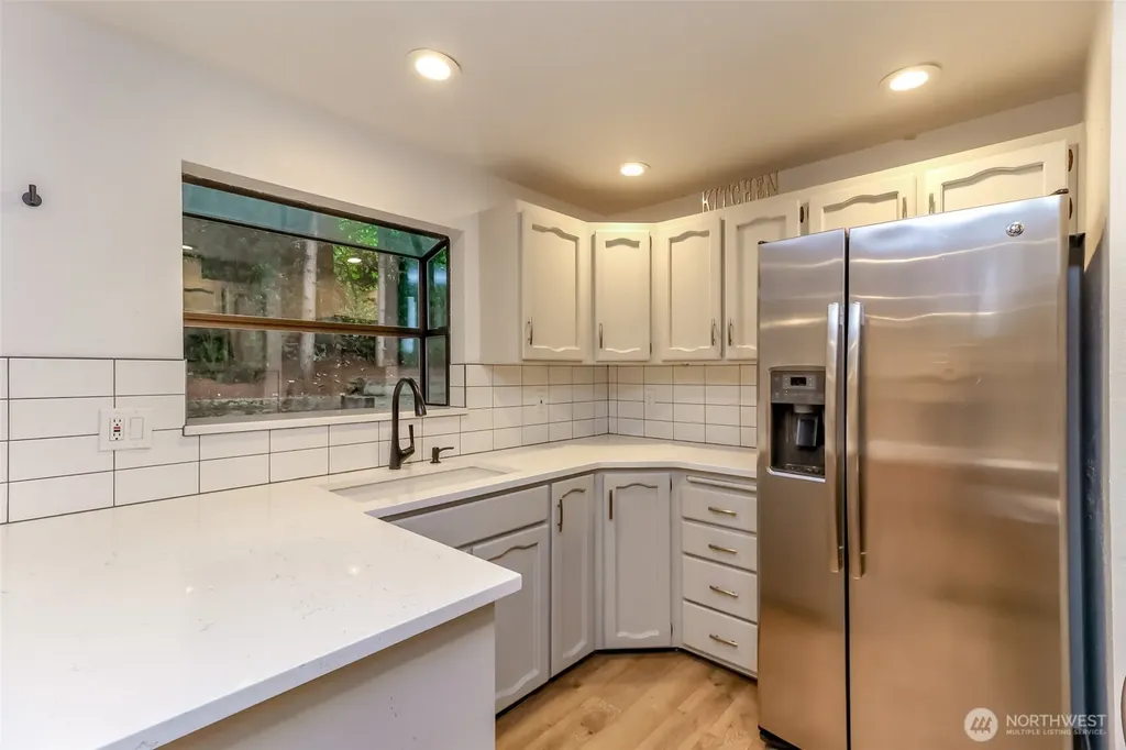 28803 184th Place SE Kent WA 98042