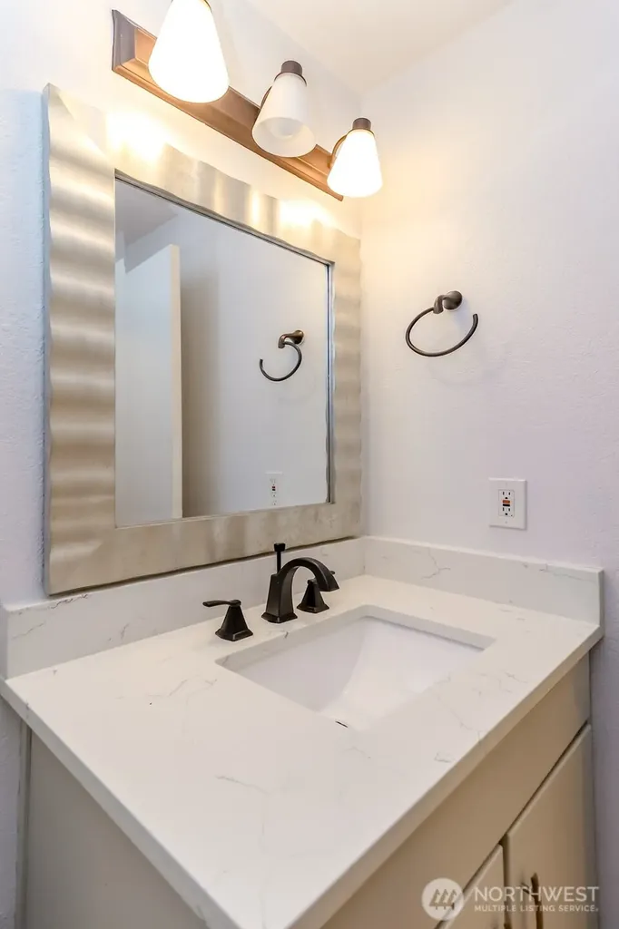 28803 184th Place SE Kent WA 98042