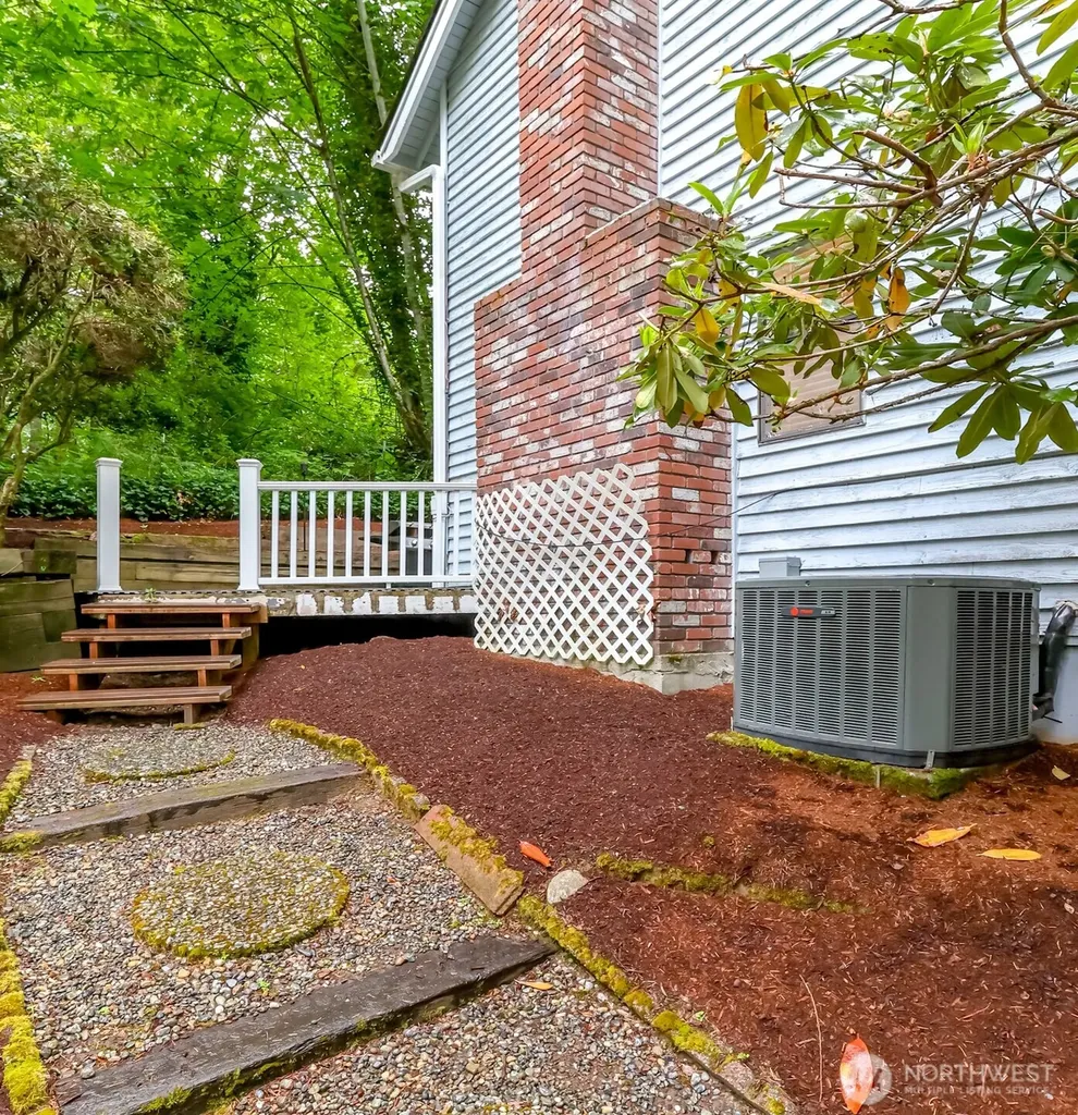 28803 184th Place SE Kent WA 98042