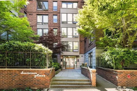 4547 8th Avenue NE Seattle WA 98105