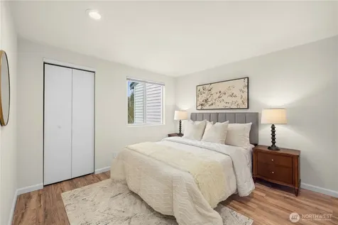 12740 NE 10th Place Bellevue WA 98005