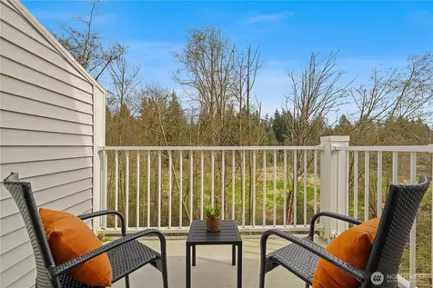 12740 NE 10th Place Bellevue WA 98005