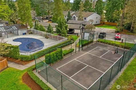 12740 NE 10th Place Bellevue WA 98005