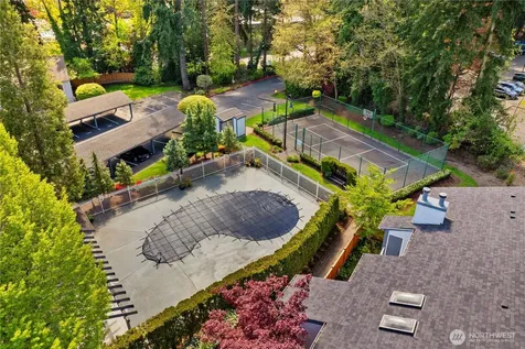 12740 NE 10th Place Bellevue WA 98005