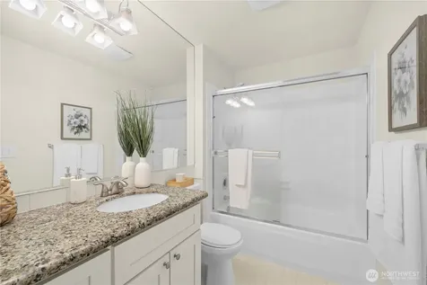 12740 NE 10th Place Bellevue WA 98005