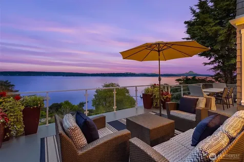 3658 50th Avenue NE Seattle WA 98105