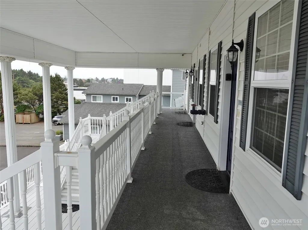 855 Ocean Shores Boulevard NW Ocean Shores WA 98569