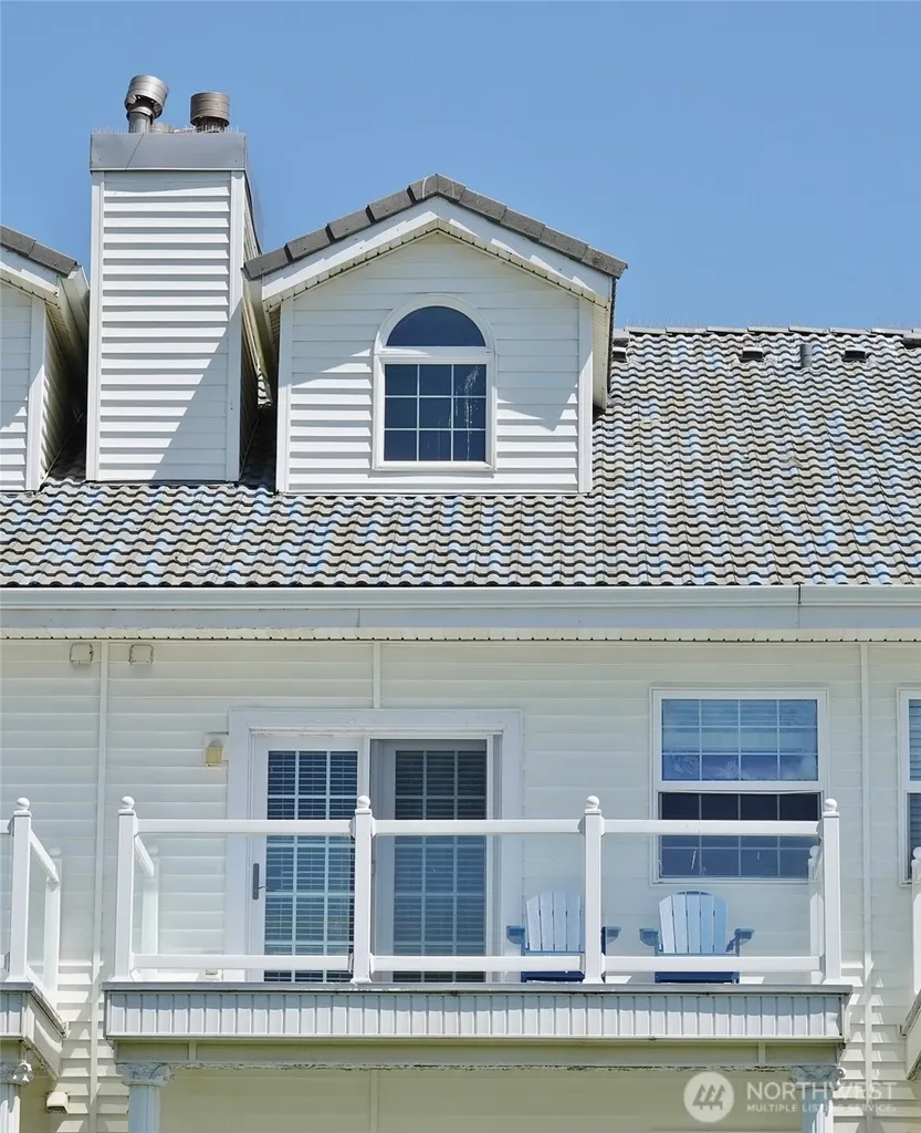 855 Ocean Shores Boulevard NW Ocean Shores WA 98569