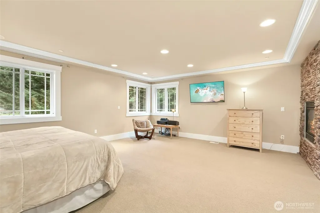 18634 92nd Avenue NE Bothell WA 98011