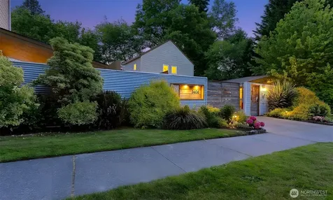 3406 W Government Way Seattle WA 98199