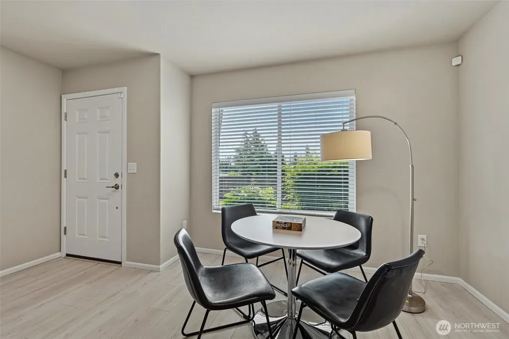 17541 110th Avenue E Puyallup WA 98374