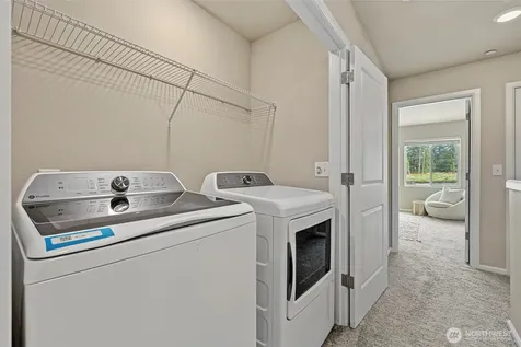 17541 110th Avenue E Puyallup WA 98374