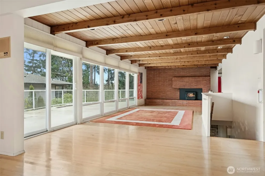 6420 NE 129th Place Kirkland WA 98034