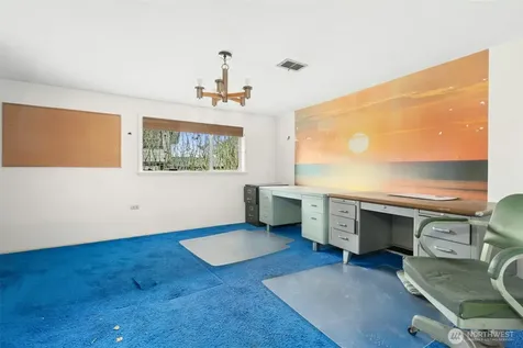 6420 NE 129th Place Kirkland WA 98034
