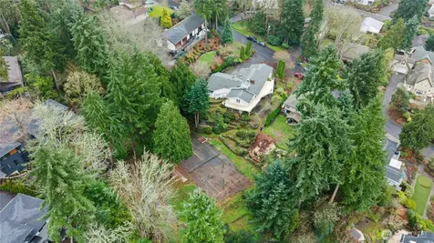 6420 NE 129th Place Kirkland WA 98034