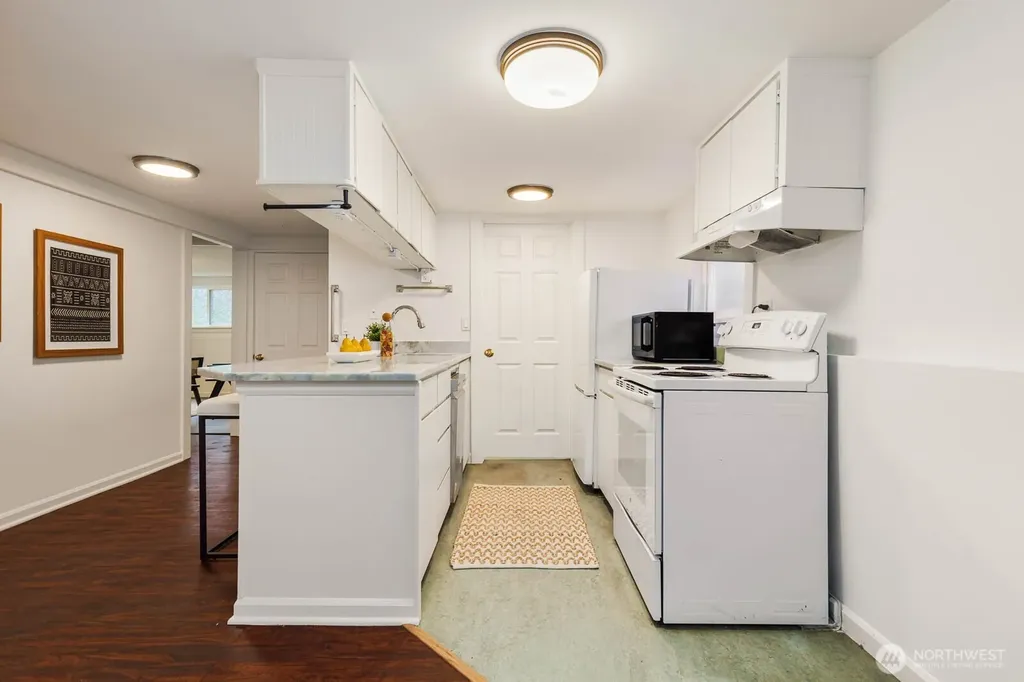 414 N 46th Street Seattle WA 98103