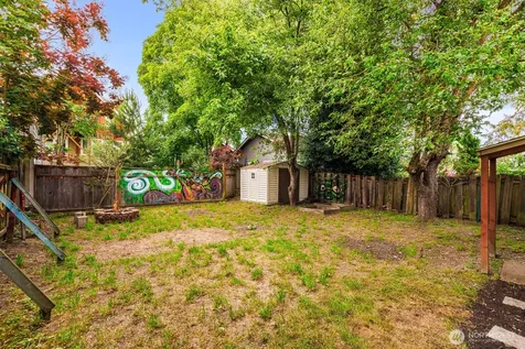 414 N 46th Street Seattle WA 98103