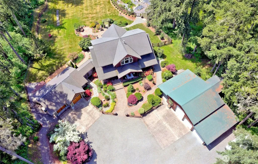 16931 Cedar Grove Rd. SE Maple Valley WA 98038