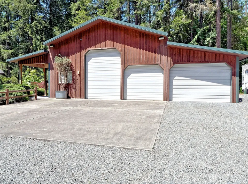 16931 Cedar Grove Rd. SE Maple Valley WA 98038