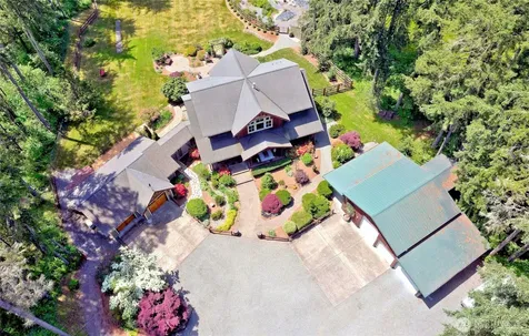 16931 Cedar Grove Rd. SE Maple Valley WA 98038